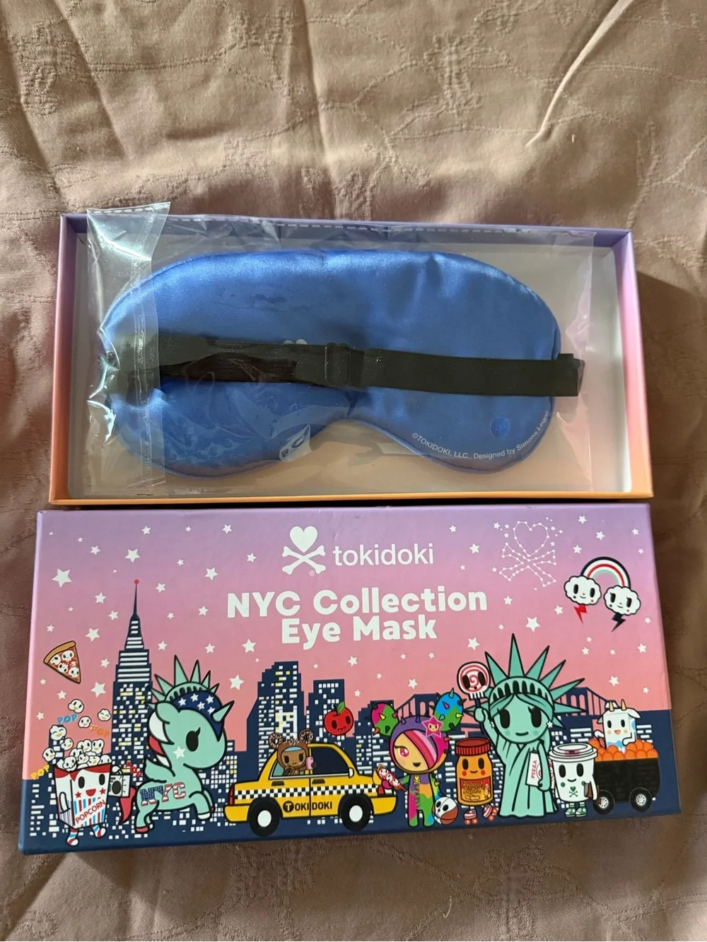 tokidoki Pink to Purple Gradient NYC Eye Mask - Picture 2 of 4